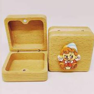 Picture of EXTRA SMALL CASE SQUARE PINOCCHIO